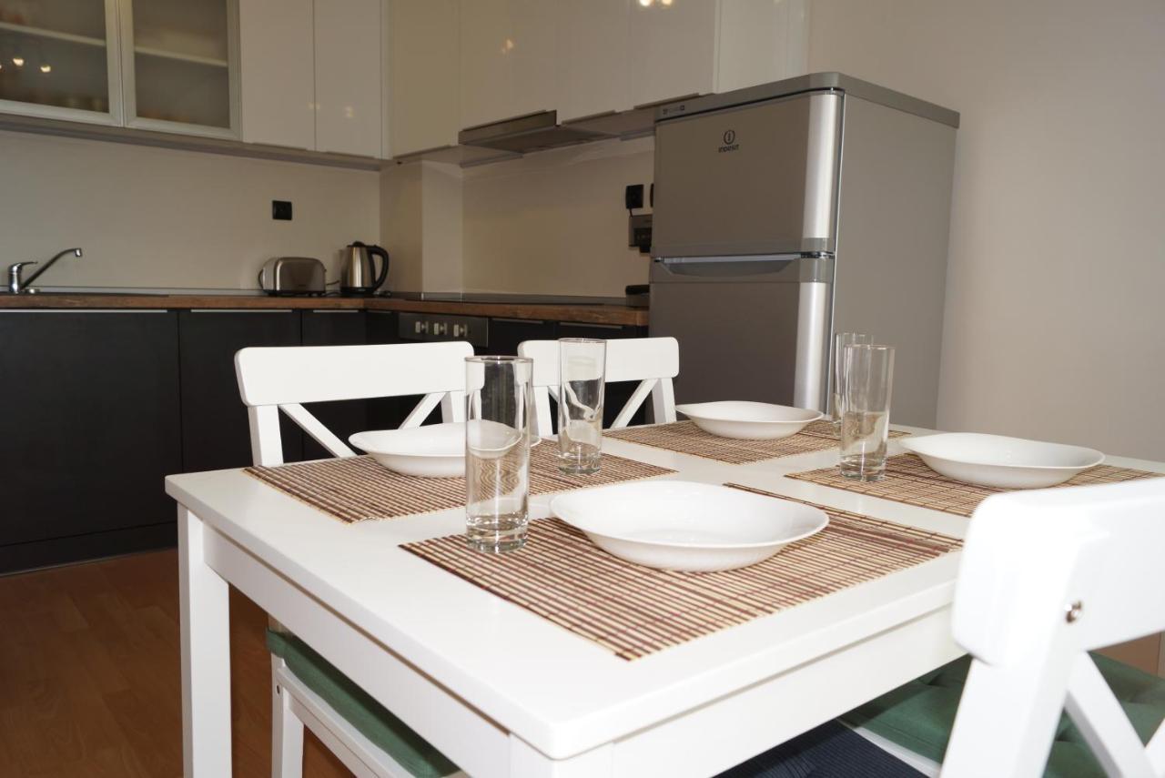 Spacious 2Bdr - Free Parking - Walk Everywhere - 300 Mbps Wifi Warna Exterior foto