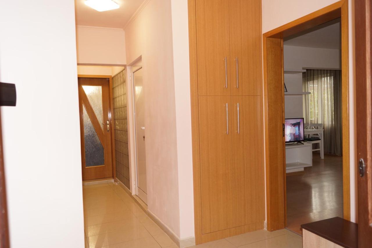 Spacious 2Bdr - Free Parking - Walk Everywhere - 300 Mbps Wifi Warna Exterior foto